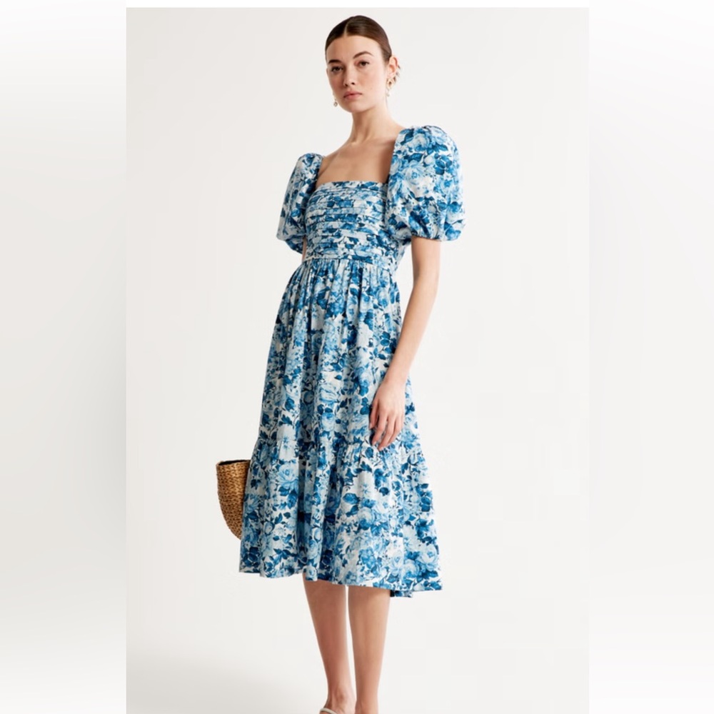 NWT - Abercrombie & Fitch - Emerson Poplin Puff Sleeve Midi Dress.